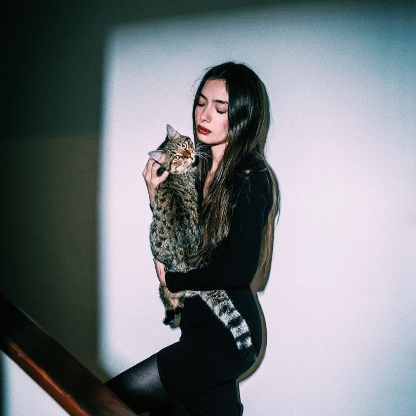 Acun Ilıcalı Hande Erçel Hadise'yi ezdi geçti! İşte en çok takipçisi olan Türk ünlü - Resim: 4