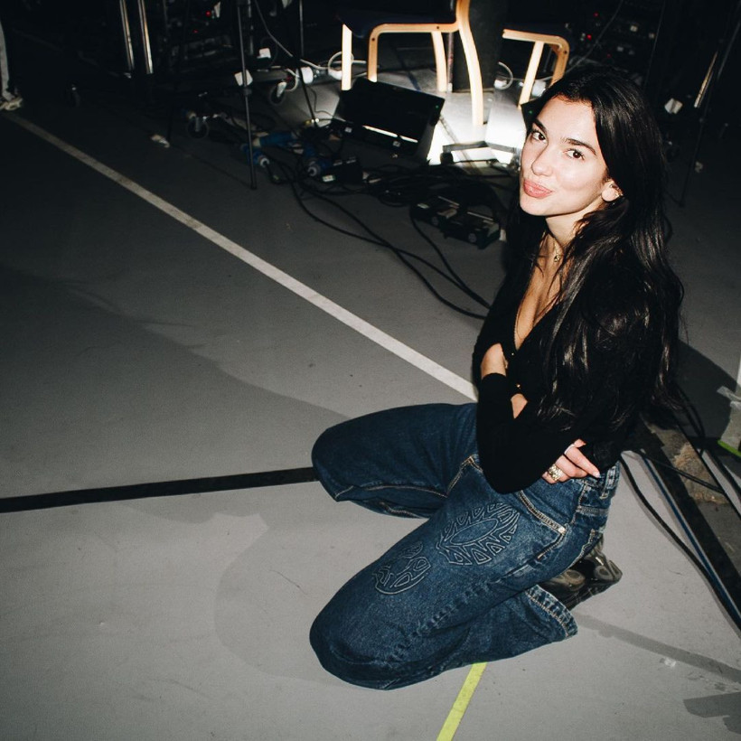 Filistin'e destek veren Bella Hadid Gigi Hadid'in hedef gösterilmesine Dua Lipa'dan sert sözler - Resim: 4