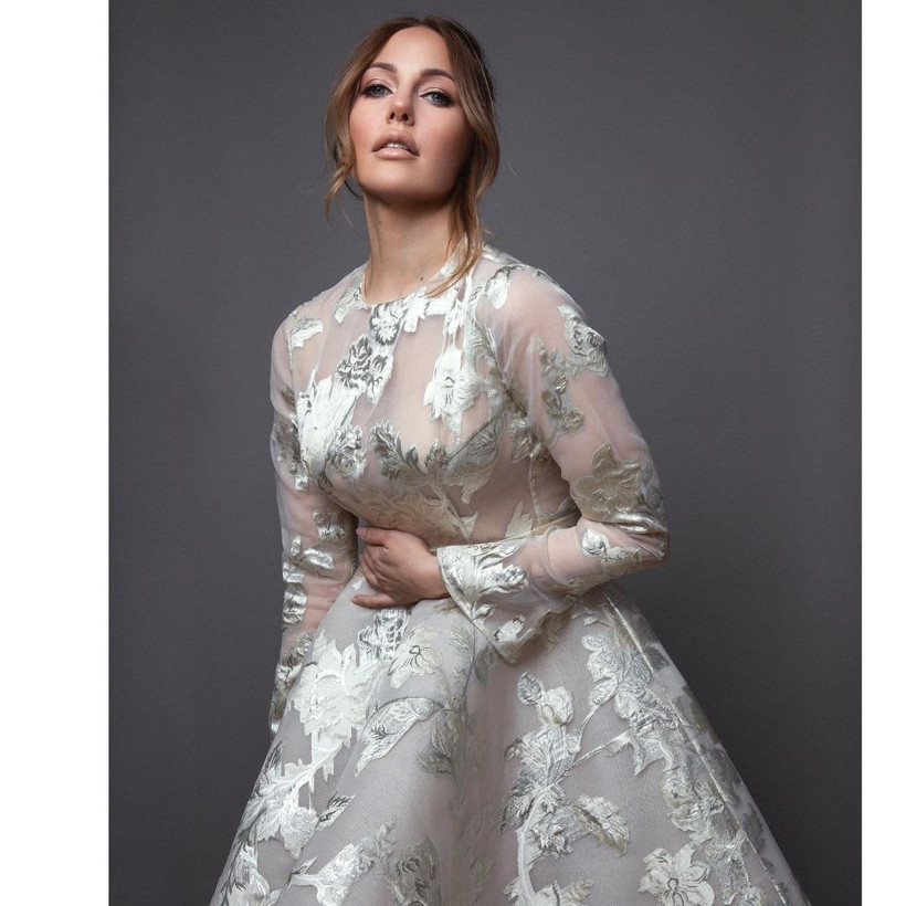 Meryem Uzerli oyunculuk yapmıyor ama dünyaları kazanıyor bakın nasıl - Resim: 4