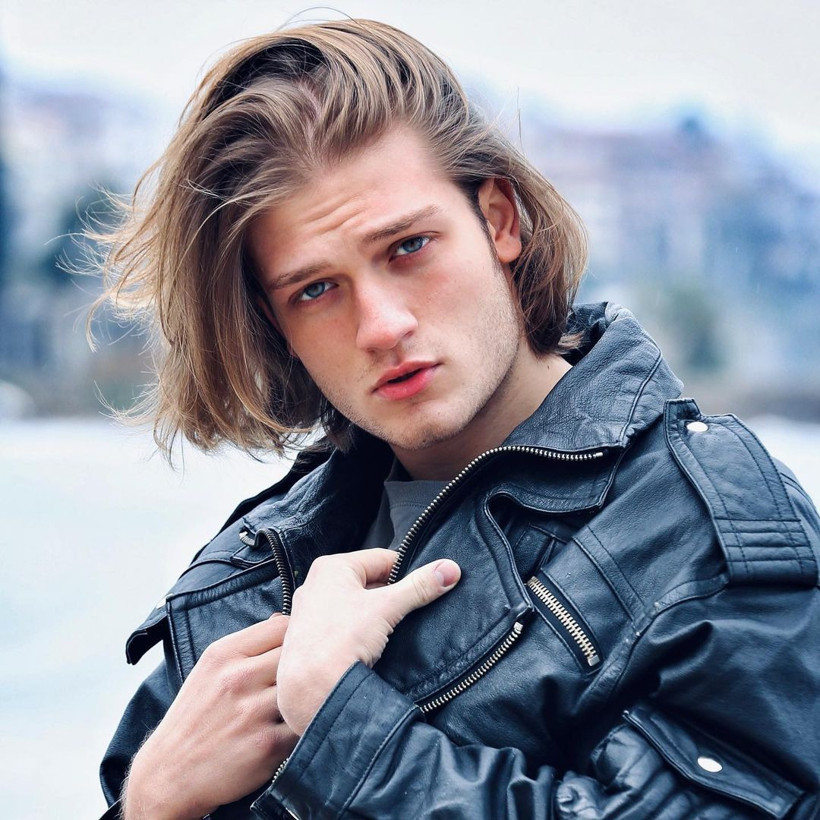 Korcan Kol sevgilisiyle ilk kez görüntülendi! Duygu Özlen'in Instagram pozları olay - Resim: 4