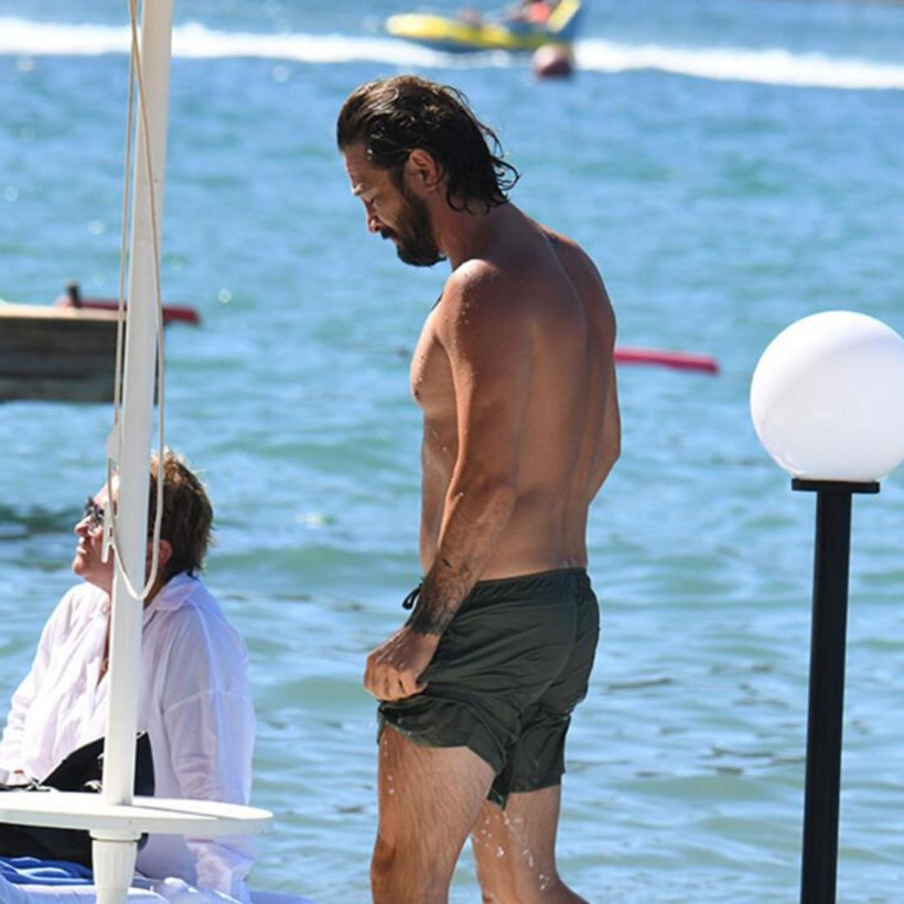 Avukat aşkıyla tatile çıktı! Bir Zamanlar Kıbrıs yıldızı Ahmet Kural'ın son halini gören tanıyamadı - Resim: 3