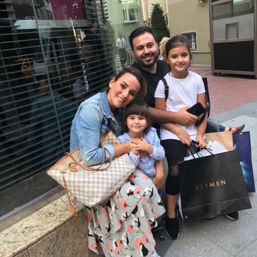 Demet Akalın Selçuk Tektaş'ın cenazesinde Alişan'ı yalnız bıraktı! Görüntülendiği yer pes dedirtti - Resim: 2