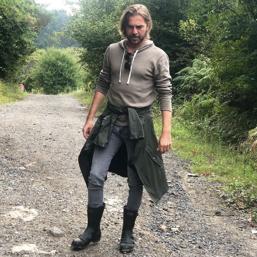 'Çok üzücü buluyorum' deyip Barbaroslar yıldızı Engin Altan Düzyatan itiraf etti: Seksi hissetme hali... - Resim: 1