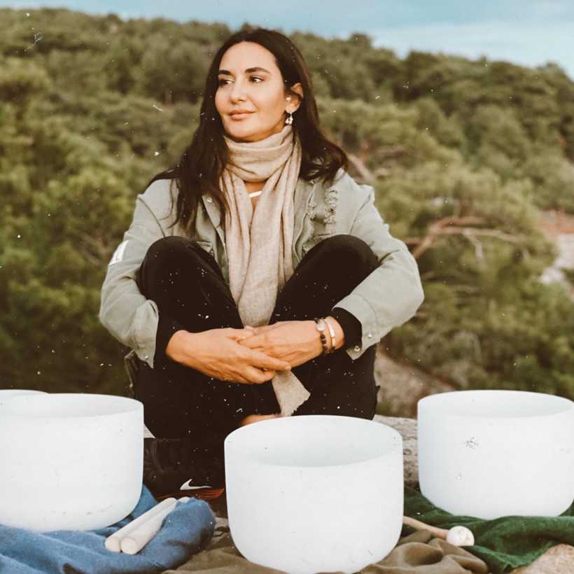 Yatak odasında gördüğü manzarayla şok olan Seksenler'in Gülden'i Ayşe Tolga harekete geçti! - Resim: 1