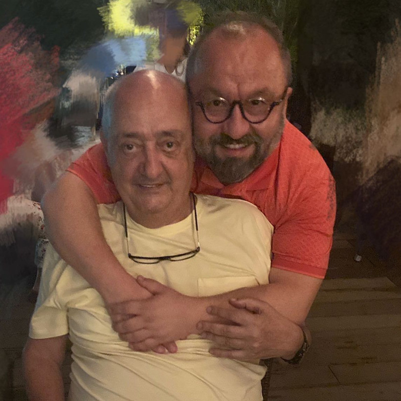 Seksenler oyuncusu Türkiye'yi terk etti! Erdem Baş'ın o sözüne tepki yağdı: Bakın hangi ülkeye gitti - Resim: 3