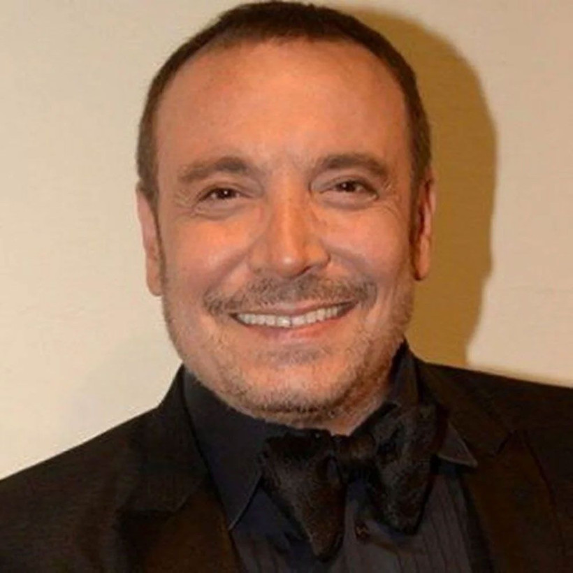 Ünlü şarkıcı tanınmaz hale geldi! Yüzünü gerdirdi - Resim: 1