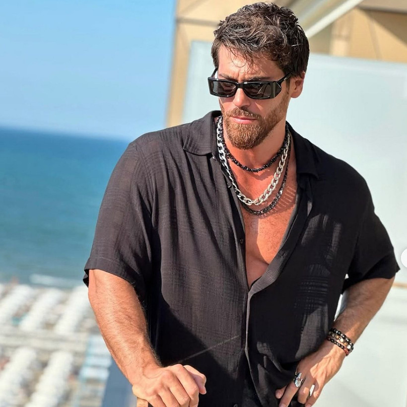 Can Yaman'dan İtalya mı Türkiye mi sorusuna net yanıt! Bayraklı paylaşımı olay oldu... - Resim: 4