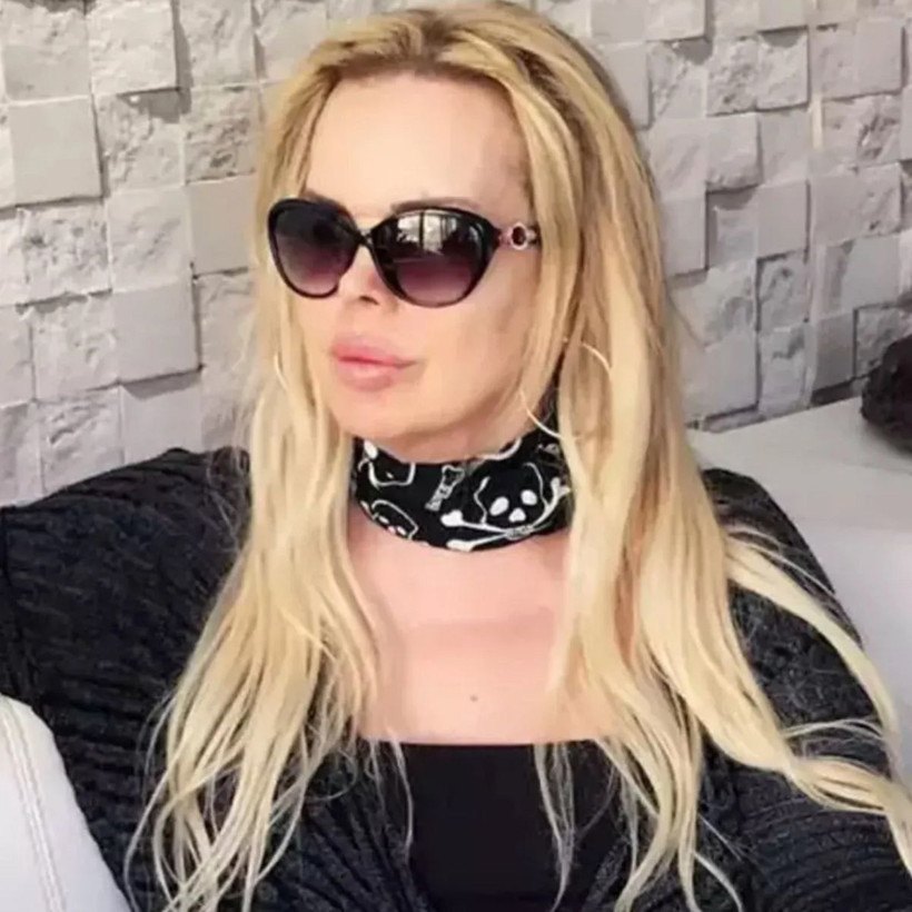 'Ölümüm duyulacak' diyen Harika Avcı hastaneye kaldırıldı! Harika Avcı evli mi, eşi çocukları var mı? - Resim: 3