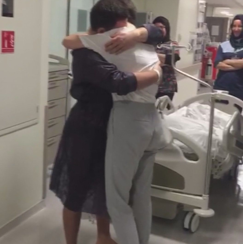 İstanbul'da İsa Özcan kalp ameliyatı öncesi sevgilisine sürpriz evlilik teklif etti - Resim: 3