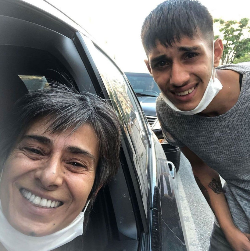 Yıldız Tilbe: Aşı da olmam çip de taktırmam! Devlet bana zorla hiçbir şey yaptıramaz - Resim: 1