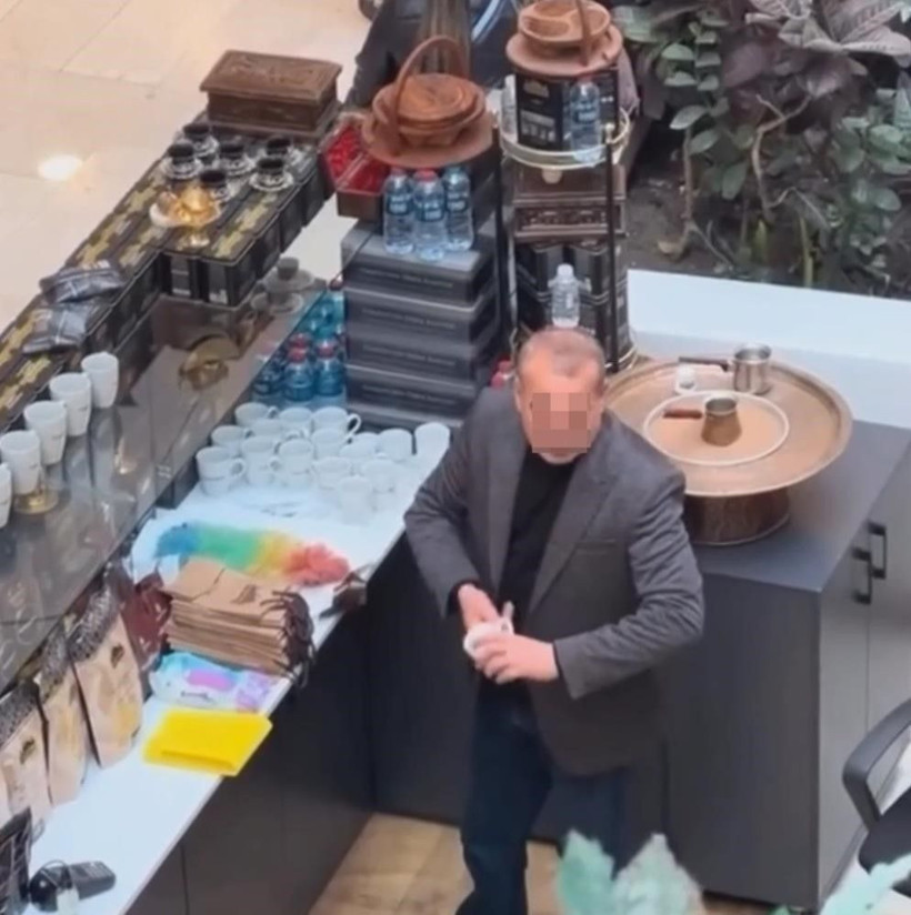 Kahve fincanlarını böyle temizledi! Mide bulandıran olayda flaş gelişme - Resim: 1