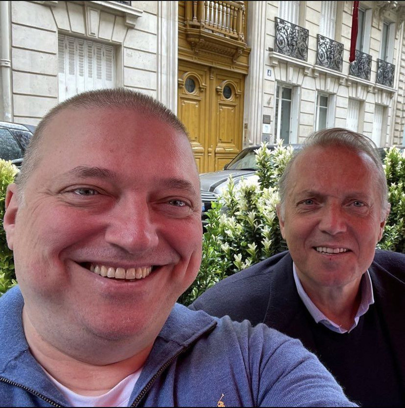 Cem Uzan kardeşi Hakan Uzan'la fotoğraf paylaştı! Hakan Uzan ne iş yapıyor? Baba Kemal Uzan hayatta mı? - Resim: 4