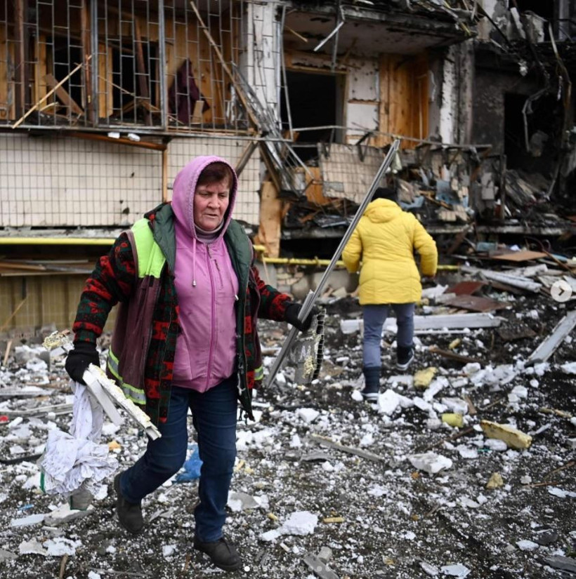 Ukrayna'da savaşa hayır paylaşımlar Ünlüler Rusya'nın Ukrayna zulmüne sessiz kalmadı - Resim: 1