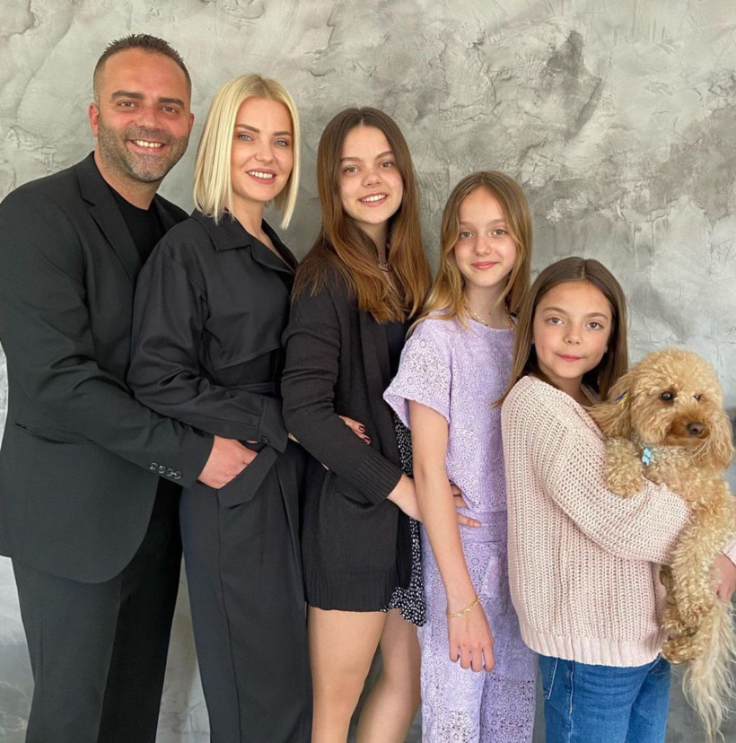 Semih Şentürk'e Barselona'da büyük şok: Kapkaççının hedefi oldu! Eşinden açıklama geldi - Resim: 4