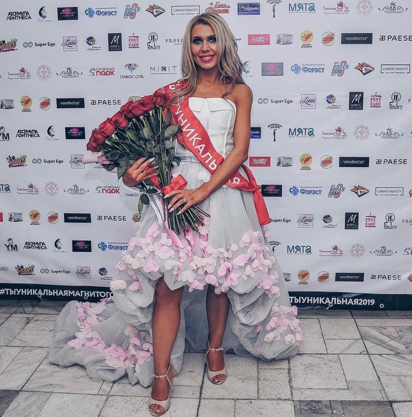 Din adamının karısı güzellik yarışmasına katıldı ortalık karıştı - Resim: 3