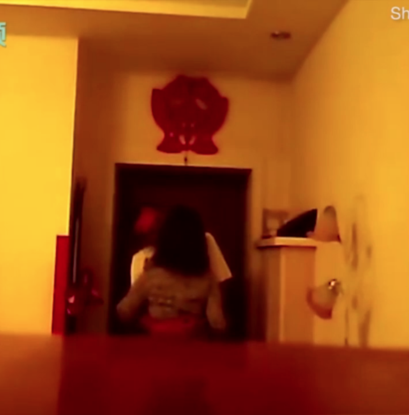 En yakın arkadaşı eşiyle yatınca İfşa görüntülerini her yerde paylaştı - Resim: 2