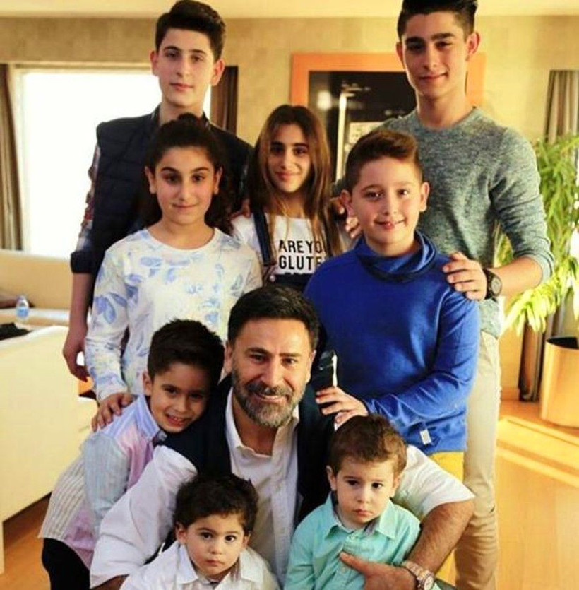 İzzet Yıldızhan'ı David Beckham benzetmesi çok güldürdü oğullarıyla paylaştı - Resim: 2