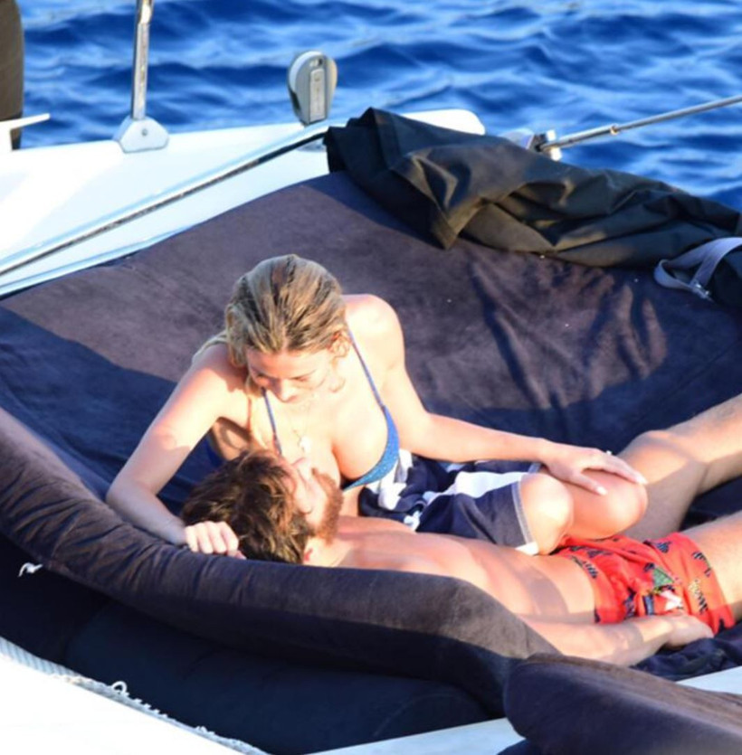 Morluklara dikkat kesildi! Kameralara yakalandılar: Diletta Leotta Can Yaman Bodrum'da - Resim: 4