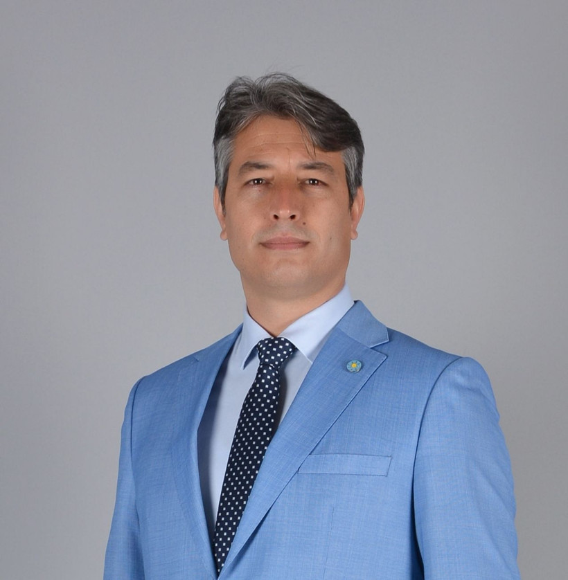 İYİ Parti'de 'aldatma' krizi! Önce 'aldattı' dedi, sonra 'özür' diledi - Resim: 3