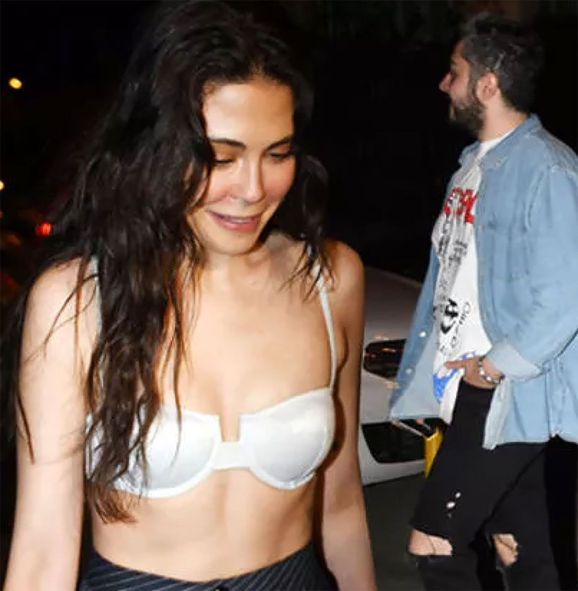 Dilara Aksürek cesur kıyafetleriyle Cihangir'de! "Sevgilinin değil, işimin peşindeyim" - Resim: 2