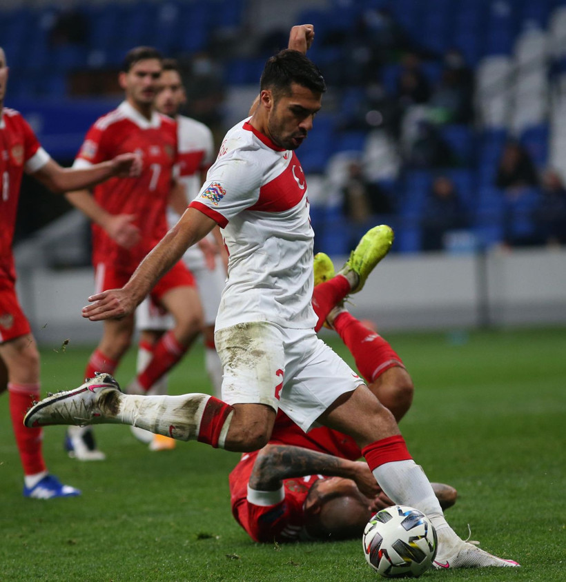Burak Yılmaz'dan sahayı olaylı terk ediş! Şenol Güneş'e tepki gösterdi 'Napıyorsun hocam...' - Resim: 3