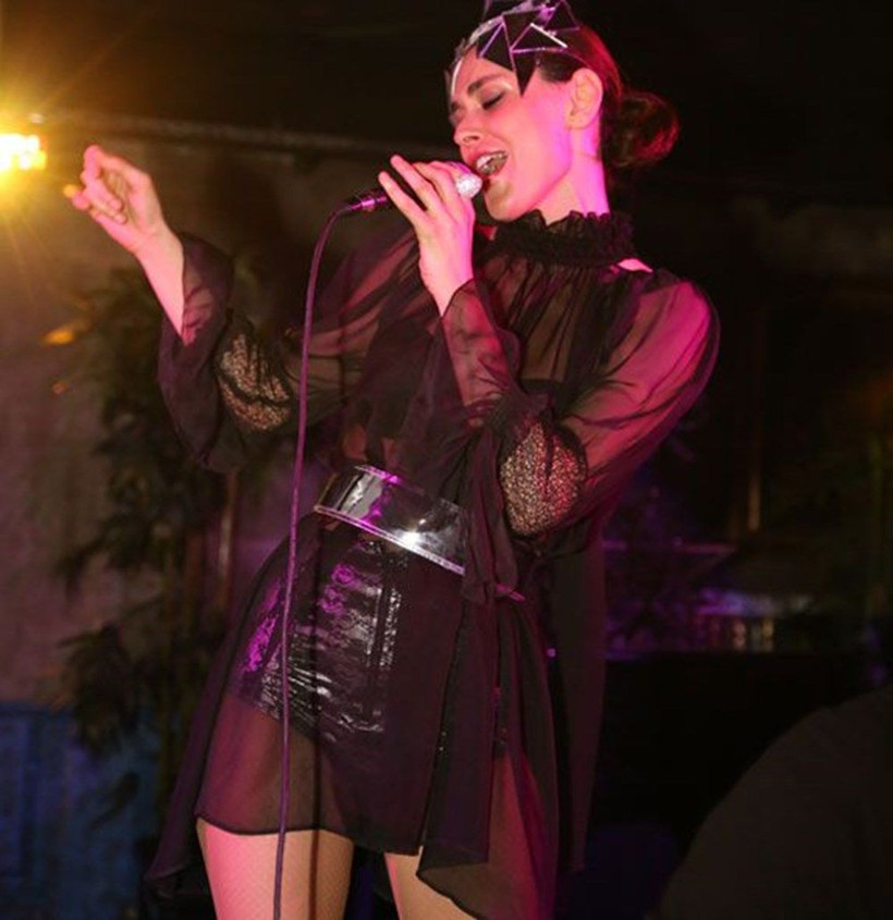 Ünlülerin yılbaşı ücretlerinde rekor Tarkan'ın - Resim: 1