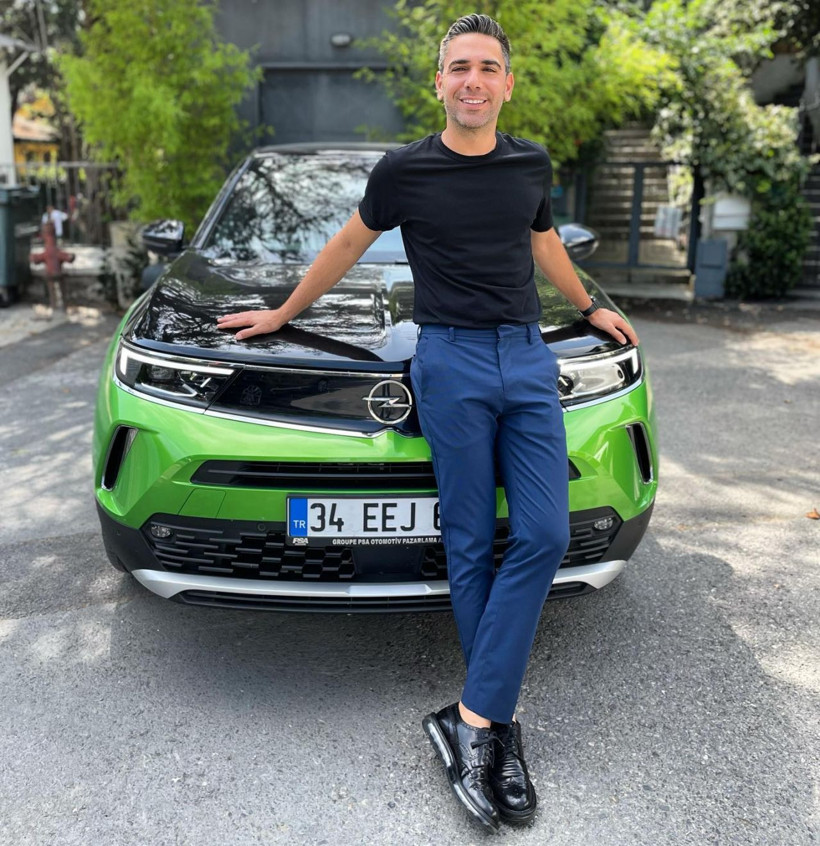 Tarikat itirafı geldi! 'Bize bu makam hediye edildi' diyen Kadir Doğulu açıkladı: Karanlık odalardan çıkan... - Resim: 4