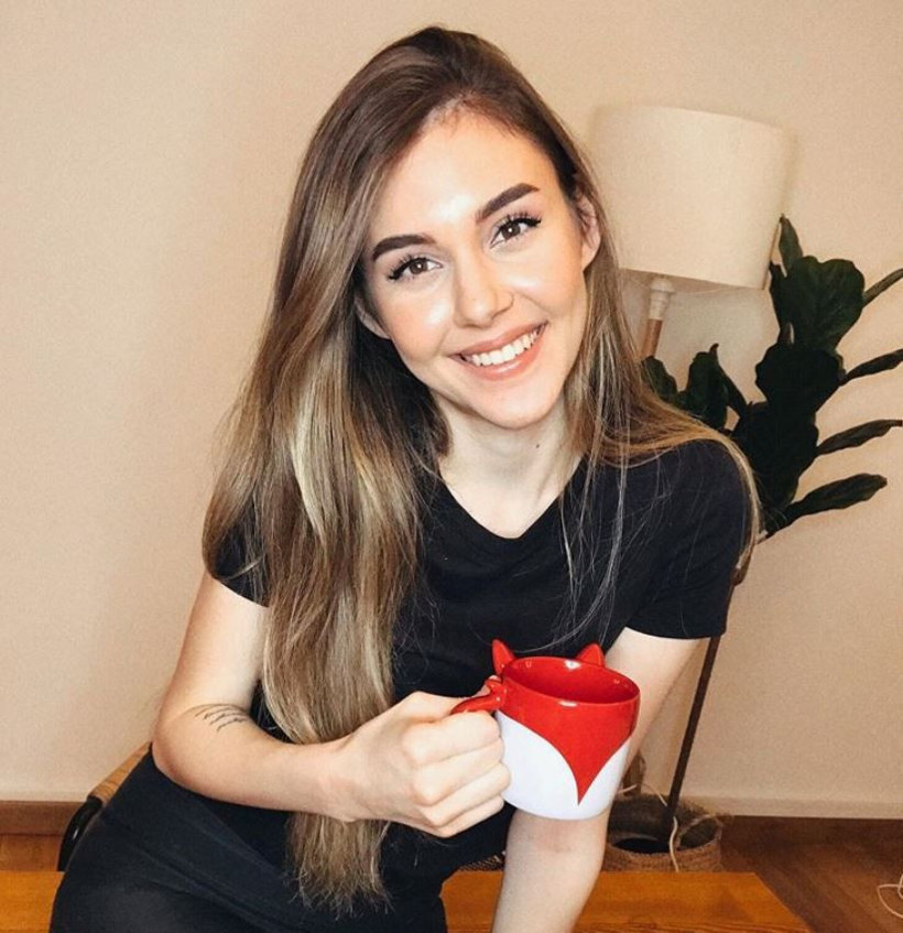 Berfu Yenenler düğün itiraflarıyla olay oldu Eser Yenenler ile evli - Resim: 1