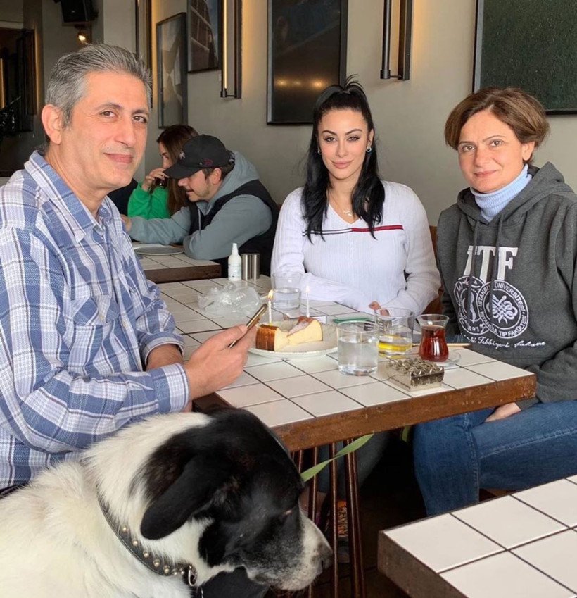 Canan Kaftancıoğlu, eşi Ali Naki Kaftancıoğlu'ndan boşandı! Yeni iş kurdu! Domuz yedim paylaşımı olay olmuştu - Resim: 4