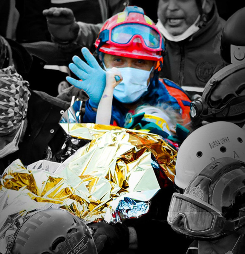 Elif Perinçek ile annesi ve ikiz ablalarının tedavisi sürüyor! İşte son durum - Resim: 4