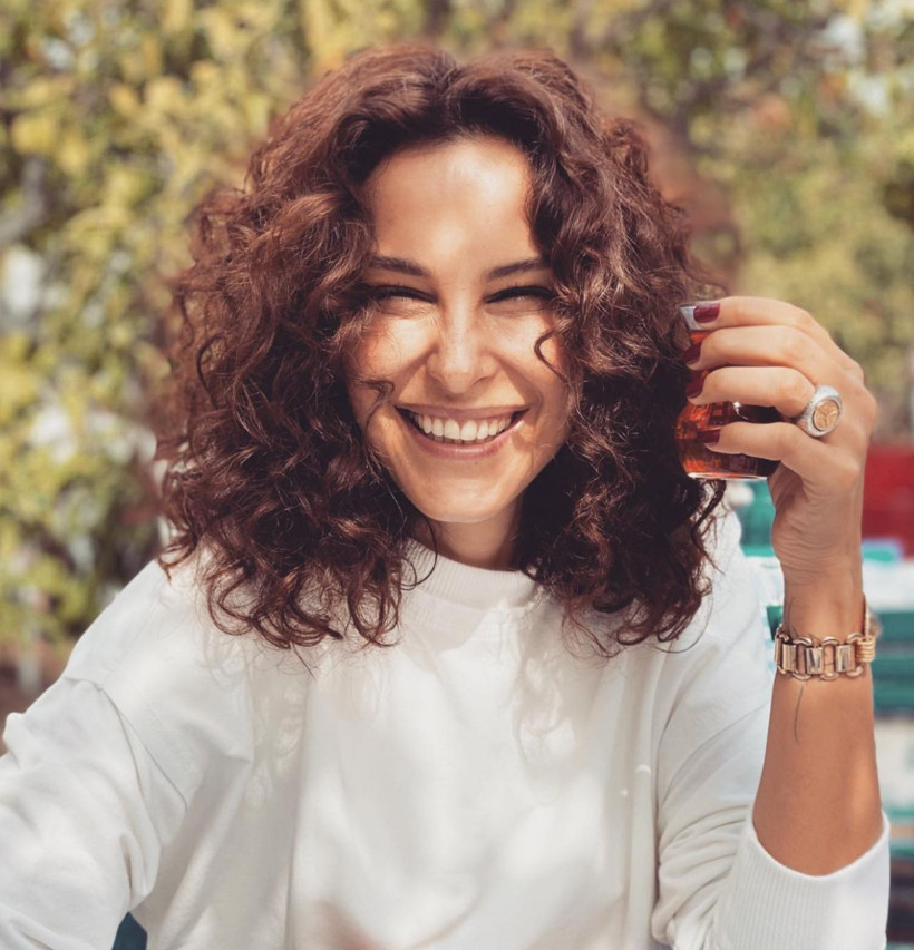 Arzum Onan 'Mehmet Aslantuğ' defterini kapattı, yeni bir aşka yelken açtı! Kim bu Türk iş insanı... - Resim: 4