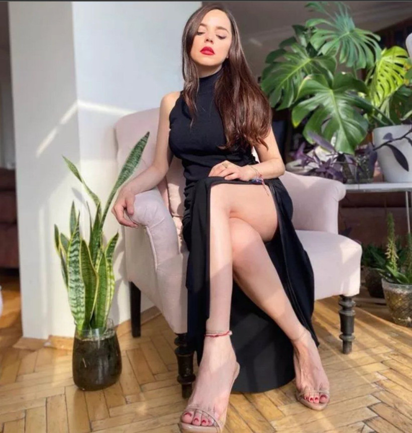 Aşk-ı Memnu'nun Cemile'sinin 41 olduğuna inanmak zor! Pozlarıyla iddiasını ortaya koydu - Resim: 3