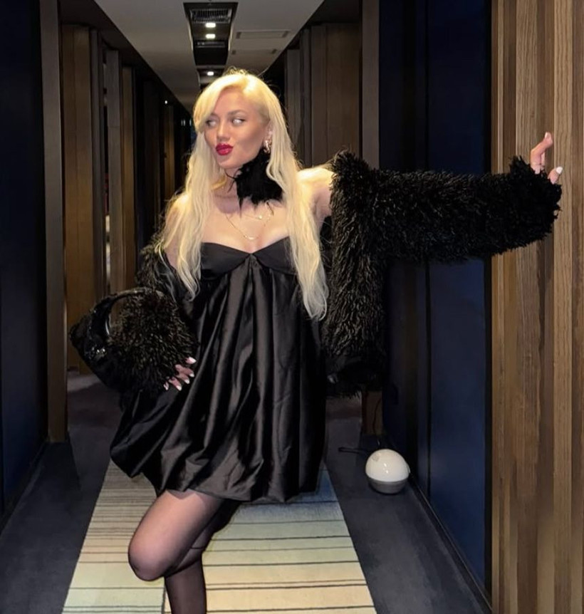 Somer Sivrioğlu ve sevgilisi küvete girdi! Pozları sosyal medyayı salladı - Resim: 4