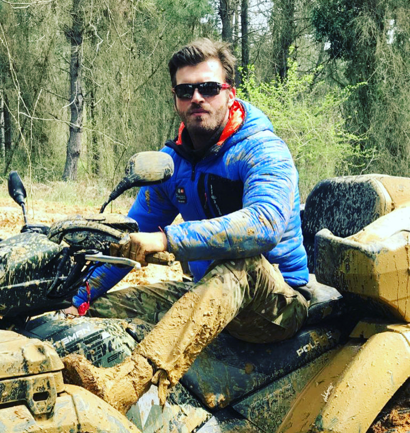 Hazal Kaya, Kıvanç Tatlıtuğ'u geçti - Resim: 4