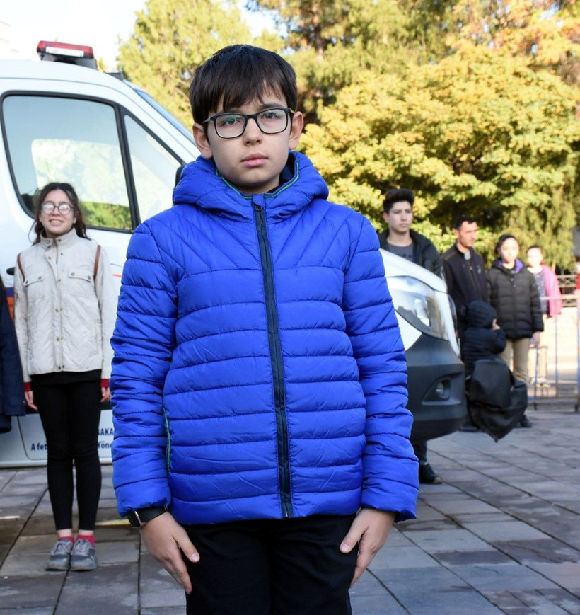 Türkiye'de saat 09.05'te hayat durdu Atatürk için saygı duruşunda bulunuldu - Resim: 2