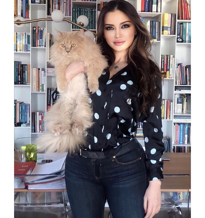 Cinsel ilişkide kocam videolarımı çekip... İtiraflar şok etti bu defa Esra Ezmeci de açıkladı! Kocamın abisiyle... - Resim: 4