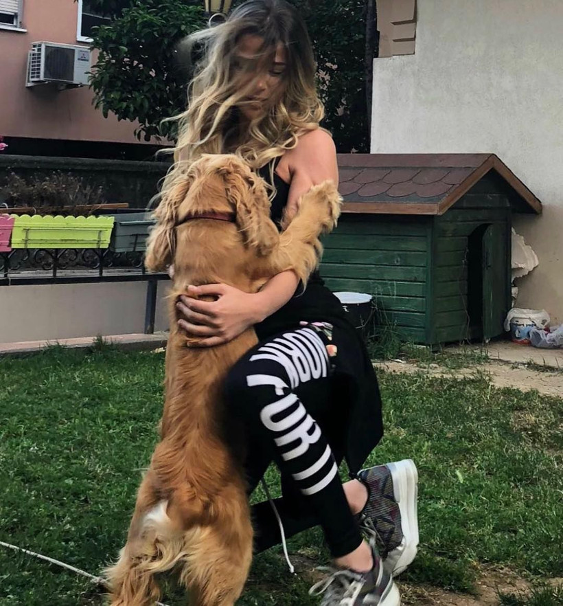 Uygunsuz fotoğraflarla sapık komşu kabusu yaşattı! Hercai'nin Elif'i Eda Elif Başlamışlı'nın seti basılınca... - Resim: 2