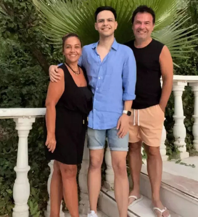 Çiçek Dilligil oğlunun cinsiyet değişimi sürecini anlattı! - Resim: 4