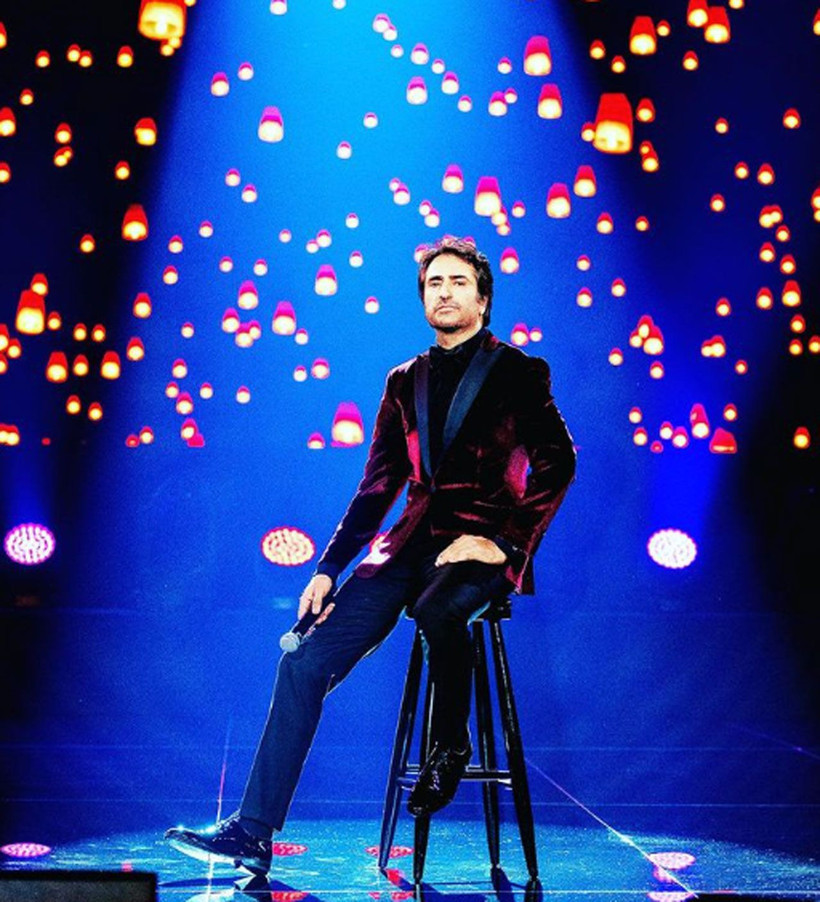 Mahsun Kırmızıgül polis basınca neye uğradığını şaşırdı! Mikrofonu bırakıp izleyeciye.... - Resim: 1