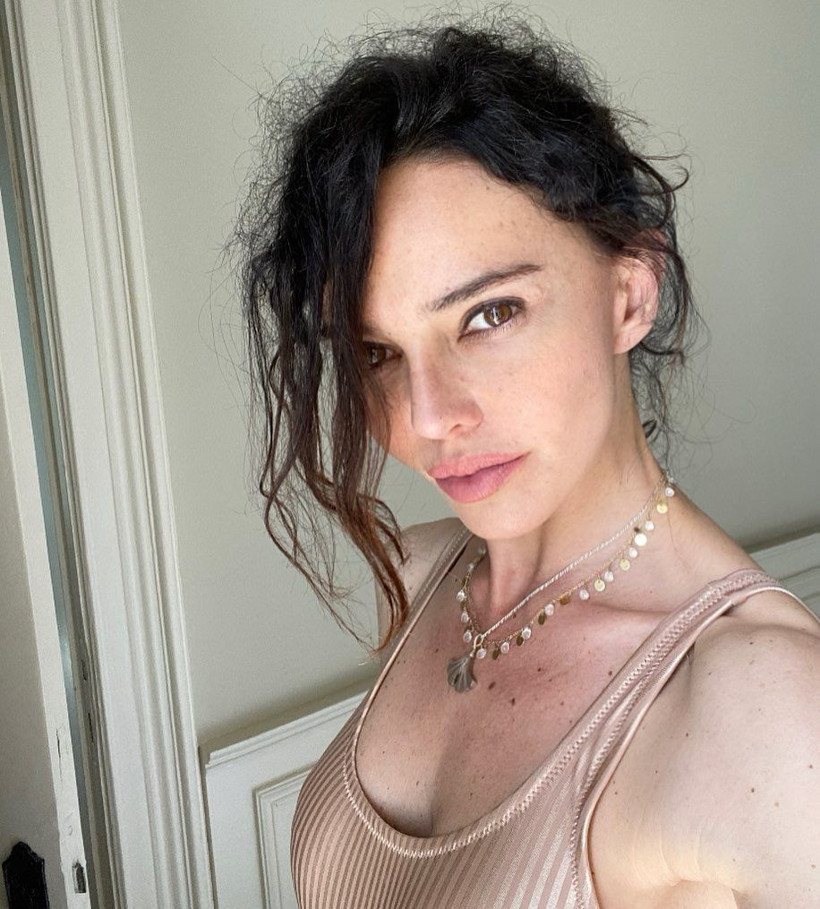 Camdaki Kız'ın yıldızı Hande Ataizi 'Tarikata girdi' deyip itiraf etti! - Resim: 2