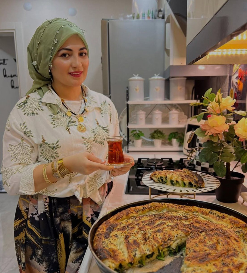 Yarışma sayesinde fenomen olan Semra Dal tesettürden vazgeçti! Eleştirilere yanıt verdi - Resim: 4