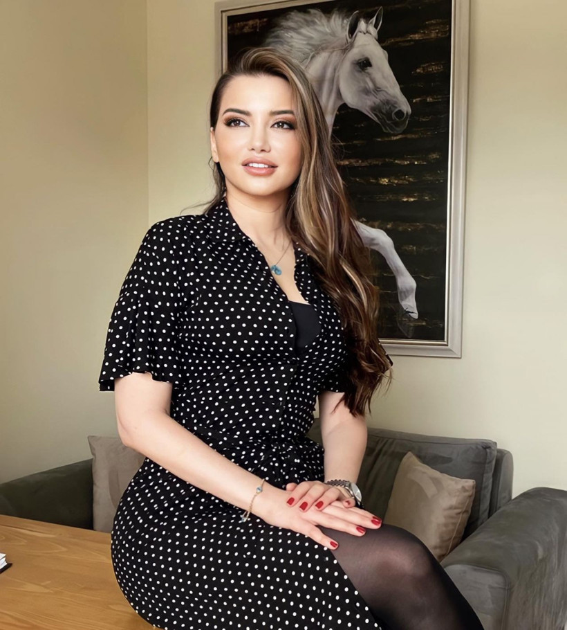 Eşimden utanıyorum! Kocamla abimin karısı... Esra Ezmeci itirafları paylaştı 'yok artık' dedirtti: 2 evli komşumla... - Resim: 1