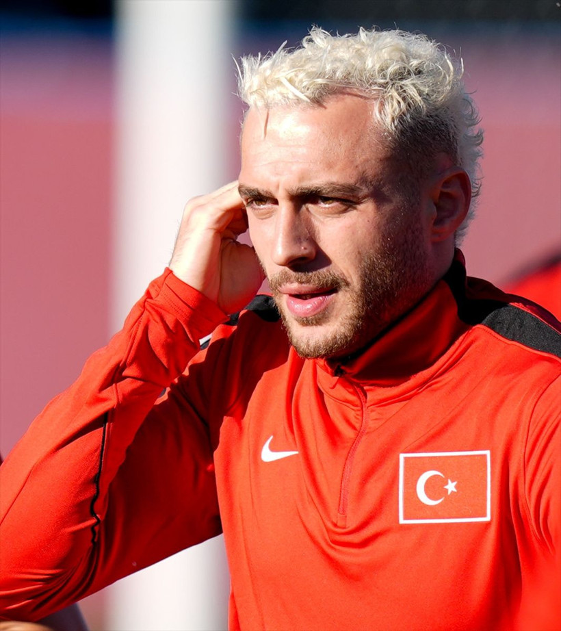 Barış Alper'den Dünya Kupası'nda Ümit Davala imajı! - Resim: 1