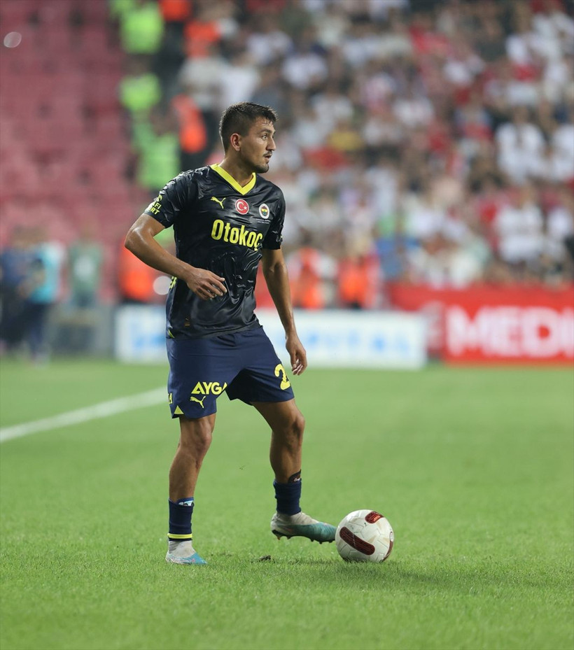 Cengiz Ünder'i İstanbul'a getiren sevgilisi olmuş! Bilge Yenigül kimdir? - Resim: 3