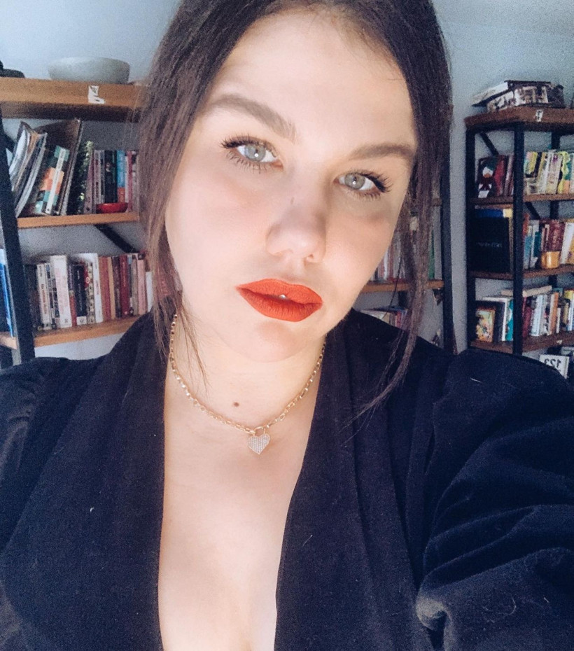 Türk fenomen dışkı iddiası mide bulandırdı! Pucca'nın iddiaları dehşete düşürdü: Eski manken küvette... - Resim: 1