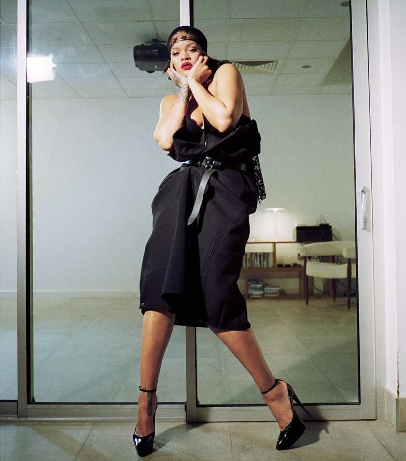 Rihanna Suudi sevgilisiyle büyük aşk yaşıyor! Hamile mi? - Resim: 4