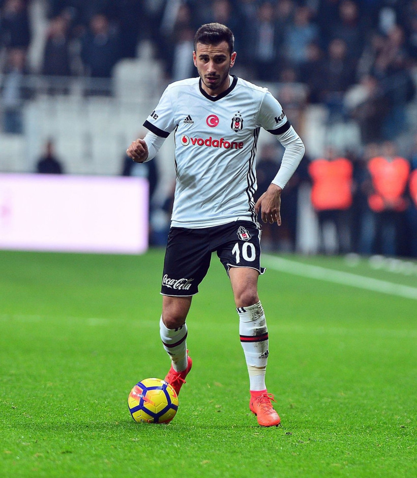 Şampiyon Trabzonspor ilk transfer bombasını patlattı! Beşiktaş'ın yıldız ismi Trabzon'la anlaştı - Resim: 2