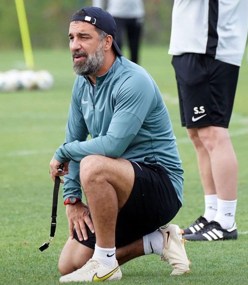 Teknik Direktörlük Arda Turan'ı çökertti! Saç sakal bembeyaz oldu - Resim: 4