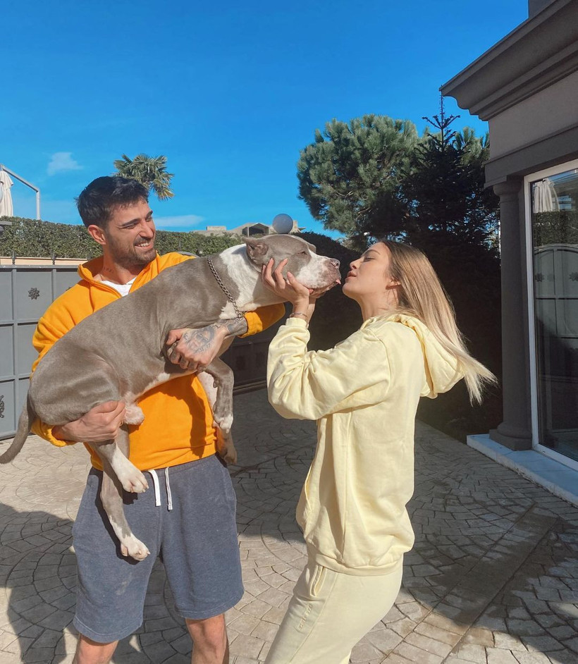 Yasemin Şefkatli cesur dekolteli pozunu paylaştı! İbrahim Tatlıses'in gelini nefes kesti - Resim: 3