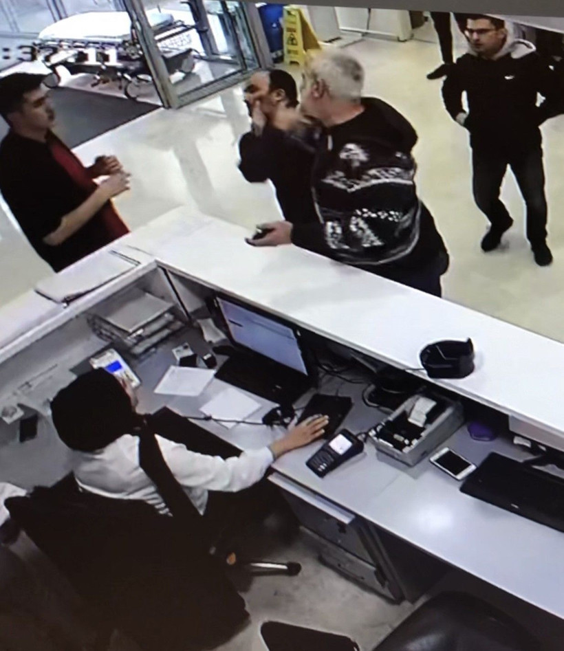 Eski Süper Lig kalecisi İbrahim Hasançebi hastanede dehşet saçtı - Resim: 2